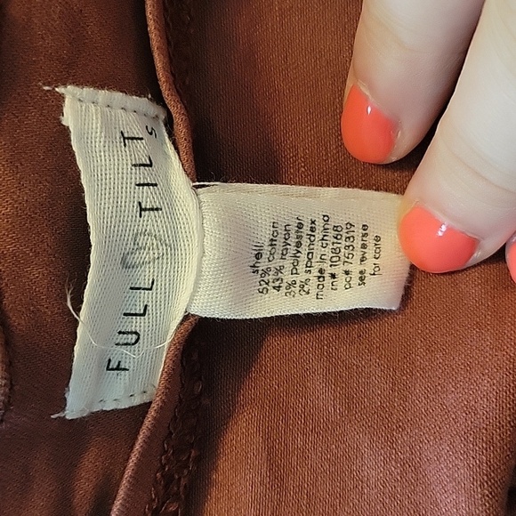 Full Tilt Skirt Size Small - Picture 2 of 3